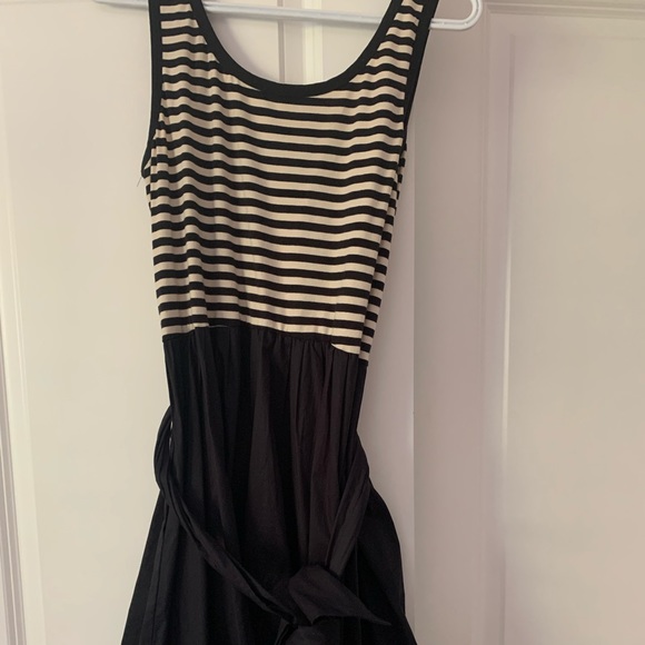 DKNY dress - Picture 2 of 4